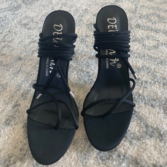 DEleventh Black Lace Up Heels - Picture 1 of 2